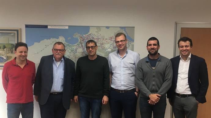 Miembros de la delegación de In Der City Bus, con sede en Frankfurt.