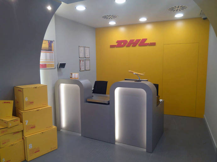 DHL Express inaugura su nuevo punto de venta en Alicante