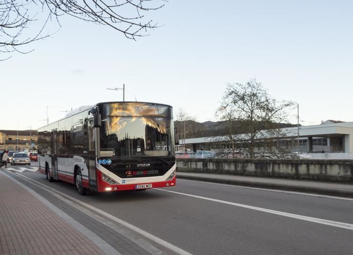 Sexto vehículo de la compañía Otokar para Autocares Rias Baixas