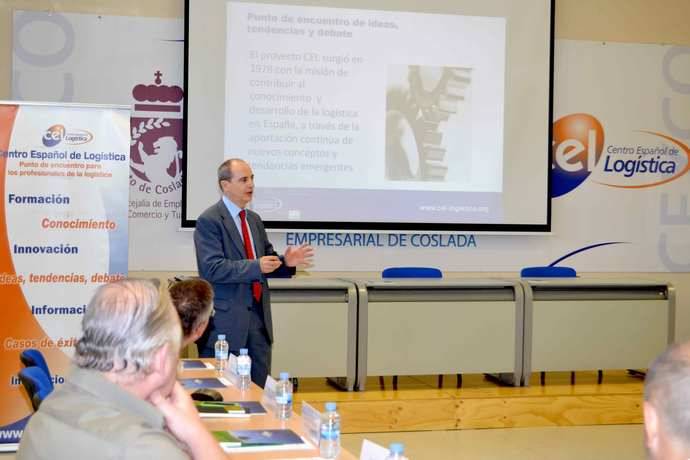 Un momento del desayuno de trabajo denominado “Eficiencia energética en las instalaciones logísticas”.