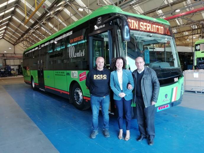 El nuevo autobús de la Empresa Montes.