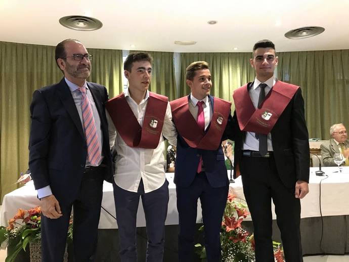 Primera promoción de la formación EFA de Manzanares y Scania graduada