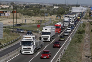 El Senado propone la bonificación de peajes a transportistas
 