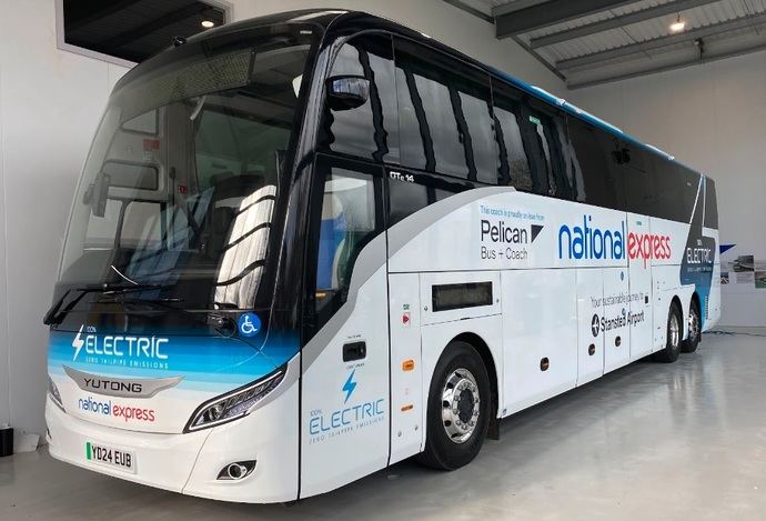 National Express probará el autocar eléctrico Yutong GTe14 en Londres