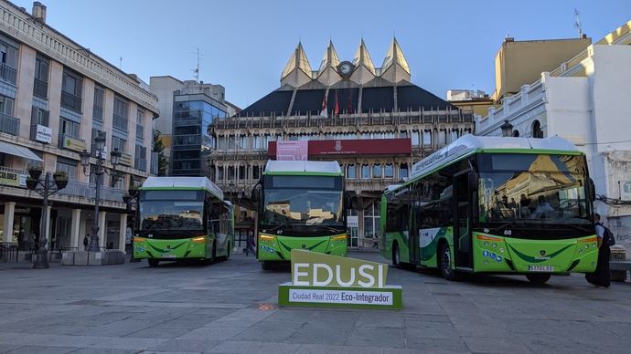 Tres autobuses urbanos de GNC de Scania ya circulan por Ciudad Real