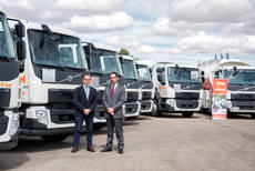 Entrega a Tiel de las unidades Volvo Trucks