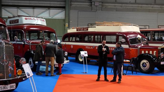 Exposición de clásicos de ExpoBus Iberia 2023: de 1908 hasta la actualidad