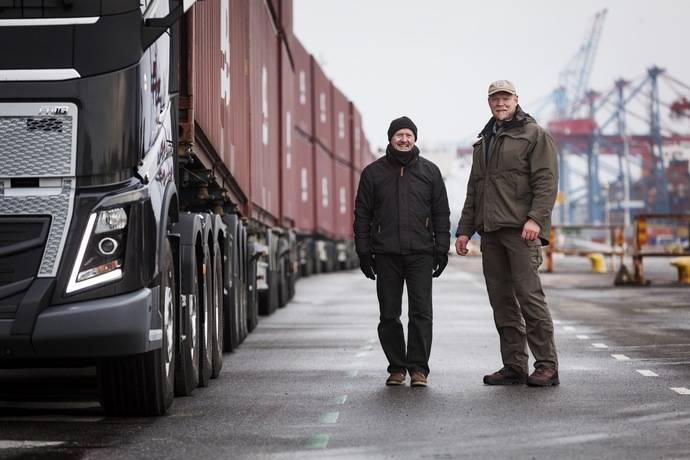 Volvo Trucks y el hombre más fuerte del mundo se unen en un reto extremo