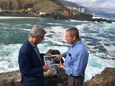 Construcción de un dique en el refugio pesquero de El Pris