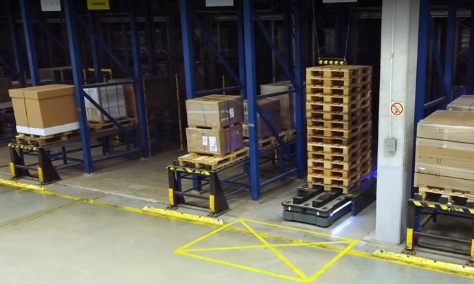 MiR Robots comienza a automatizar el centro logístico de Ikea