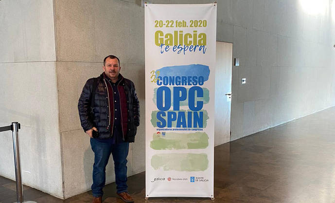 Fidel Martínez, gerente de la sede de Autos González en Vigo, en el Congreso OPC Spain.