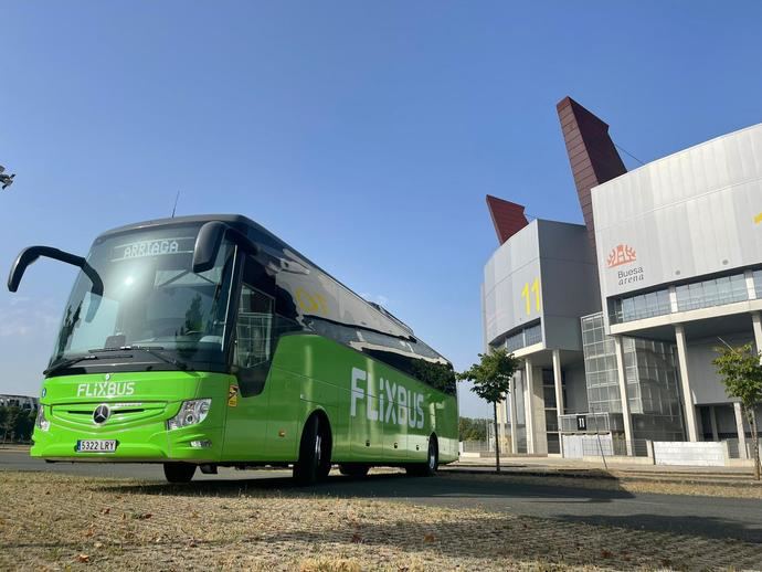 Interbus renueva su flota FlixBus con nuevos autobuses Tourismo