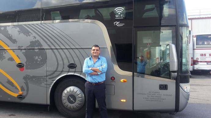 Primer Autocar Van Hool Altano TX equipado con Allison