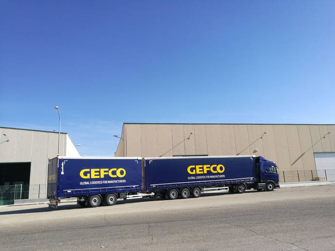 Gefco España incrementa sus megacamiones