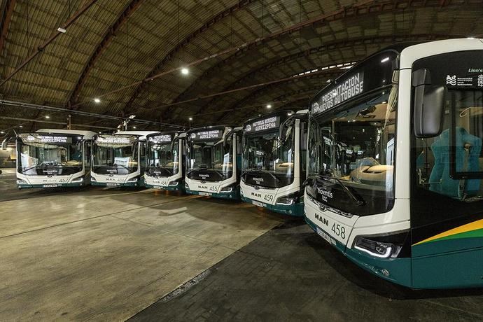 Pamplona incorpora a su flota seis autobuses híbridos de MAN