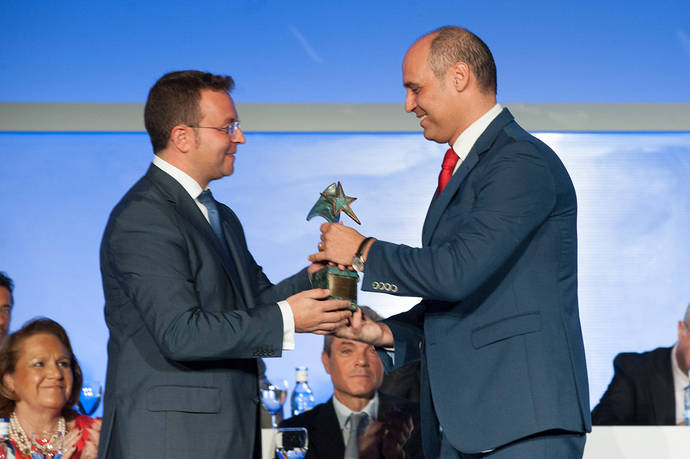 Roberto Recuerda, director general de Hispacold, recibió el galardón en representación de la firma sevillana-