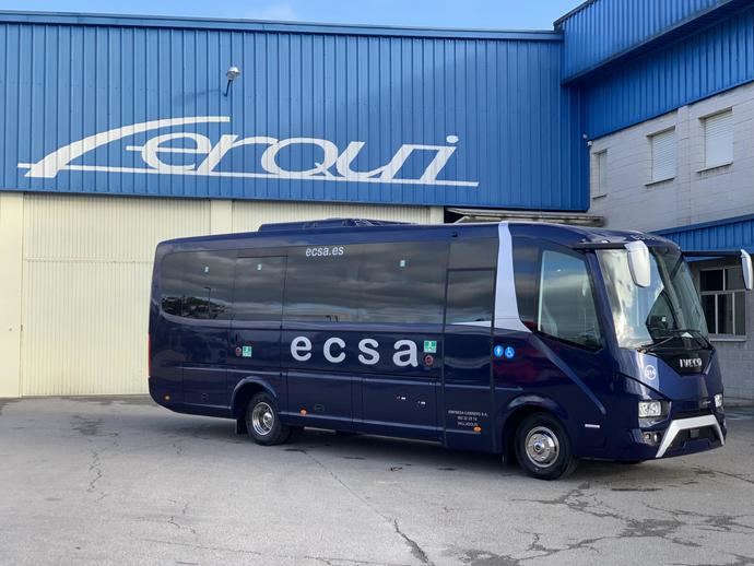 Cabrero, S.A. recibe dos unidades Iveco CC 100 con carrocería Ferqui Nora Travel
