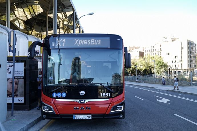 XpresBus, implantado por TMB registra 3.000 viajeros diarios