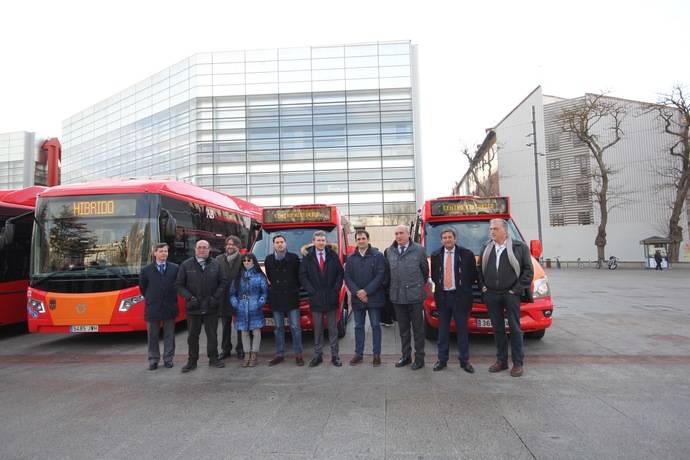 El Servicio de Movilidad y Transportes de Burgos presenta dos minibuses In-urban de Integralia