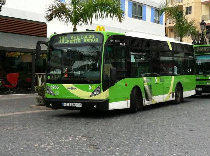 Un autobús de Titsa.