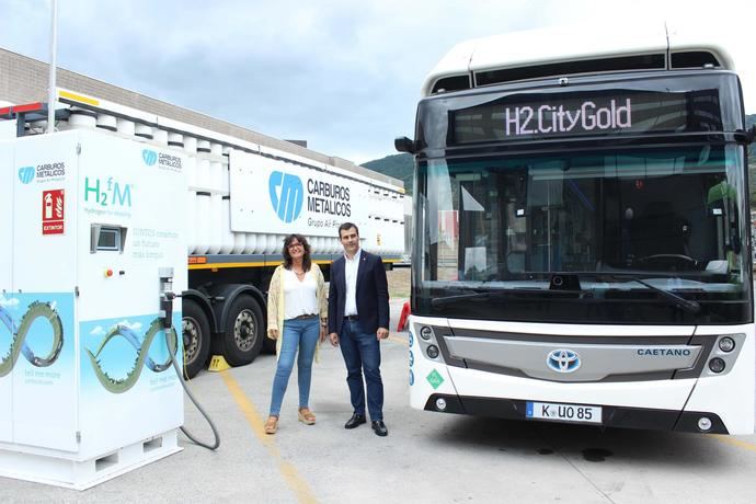 Superada la décima prueba de repostaje de un bus de hidrógeno en Bizkaia