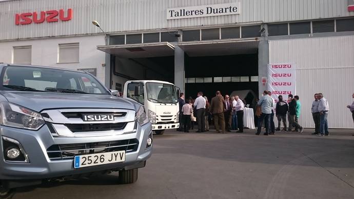 Imagen de un momento de la jornada de inauguración del nuevo concesionario de Isuzu en Madrid.