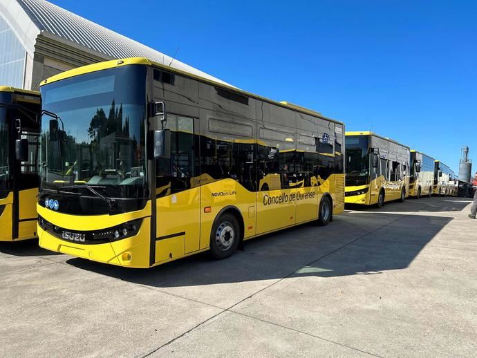 Ourense adquiere 15 midibuses NovoCiti Life fabricados por Isuzu