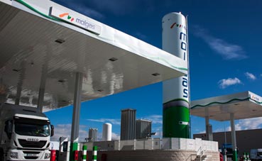 Molgas e Iveco inauguran una nueva gasinera en San Fernando