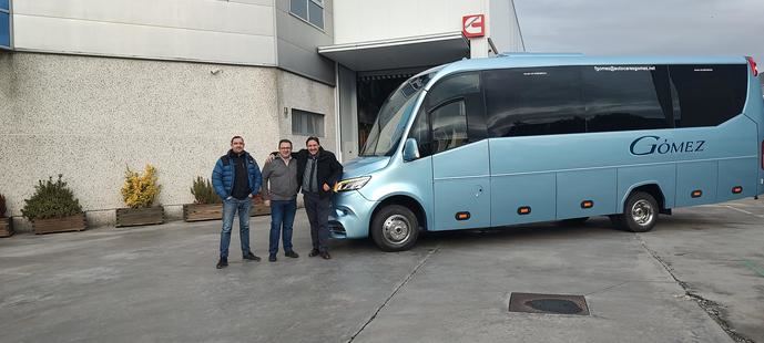 Autocares Francisco Gómez, opta por un microbús Icaro de Tekaydinlar