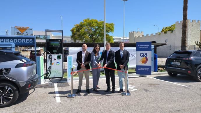 Primeras estaciones de recarga ultrarrápida en Algeciras y Fuengirola