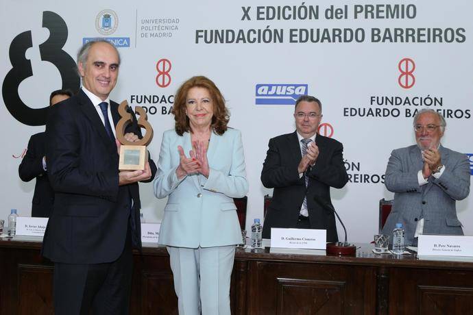 Fundación Eduardo Barreiros premia a Jorge Cosmen por su trayectoria