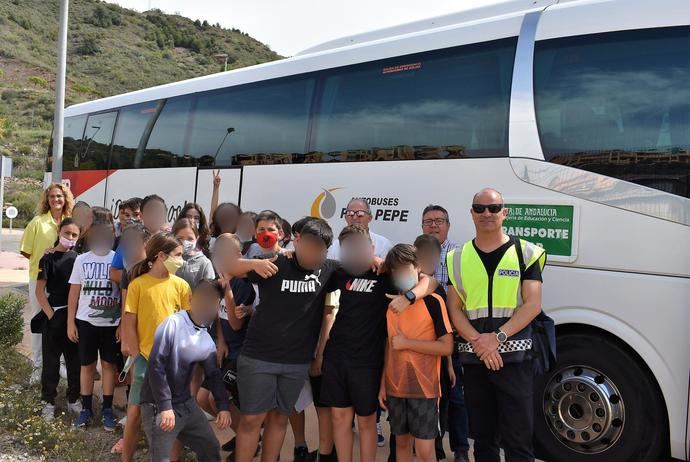 Autobuses Paco Pepe y Fundación Stop Accidentes: seguridad en escolares