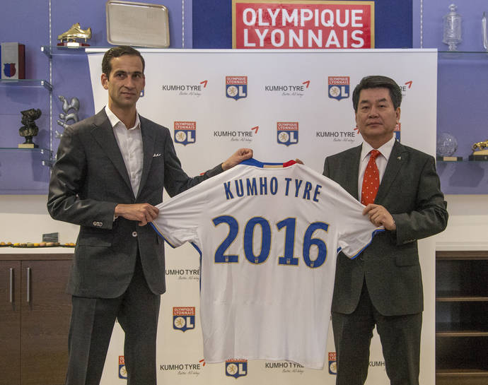 Kumho se convierte en proveedor oficial de neumáticos del Olympique de Lyon