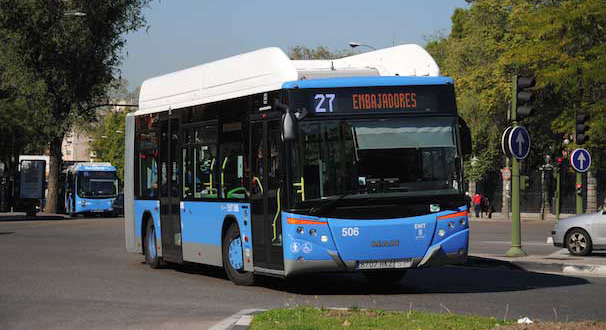 Un autobús de la Línea 27 de la EMT de Madrid, la más utilizada.
