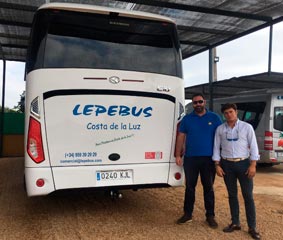 King Long entrega el modelo C10 a Lepebus