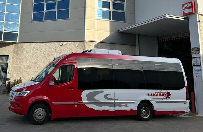 La empresa madrileña Lucitur adquiere su segundo microbús de Panelvan