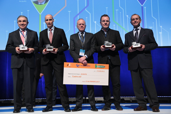 Los premiados por Faconauto.