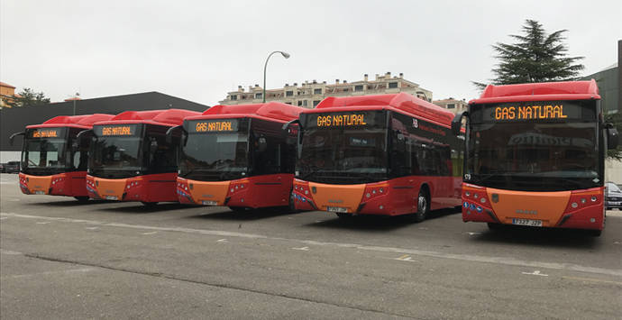 Los cinco nuevos autobuses MAN para la ciudad de Burgos.