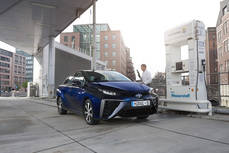 Toyota se une a Gasnam para desarrollar el hidrógeno