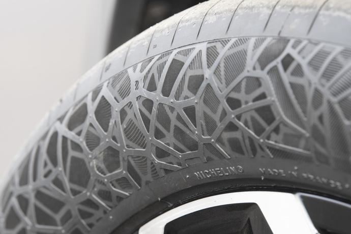 Solutrans 2023 : Michelin presenta su nueva gama para el Sector