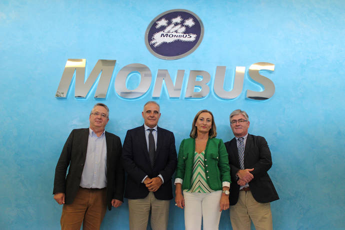 Monbus se adhiere al Programa Incorpora de La Caixa