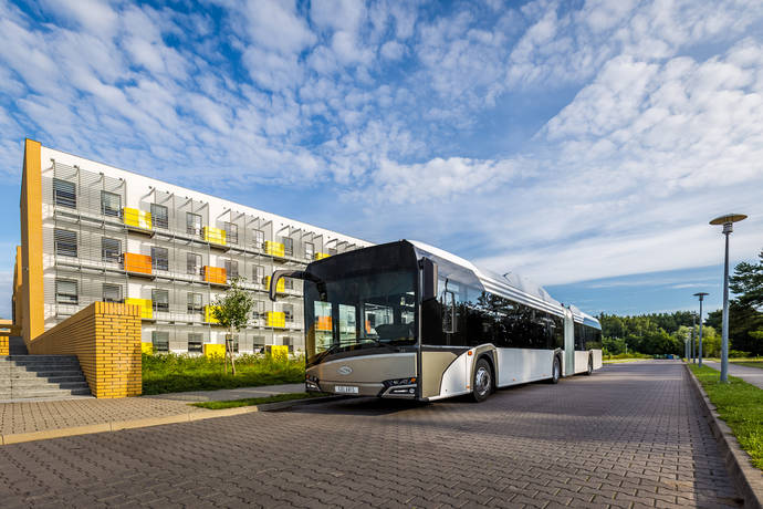 Solaris gana licitación para 25 autobuses articulados eléctricos en Bruselas