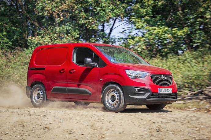 Los sistemas de asistencia en el Opel Combo mejoran sus prestaciones