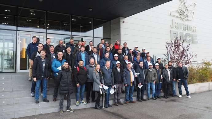 DAF ofrece una jornada de formación en el Circuito del Jarama