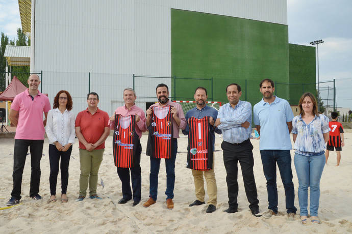 Palletways Iberia, patrocinador del Balonmano Playa de Azuqueca de Henares