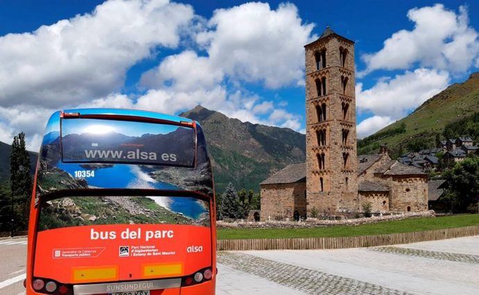 El bus del Parque Nacional de Aigüestortes ahorra 13,5 toneladas de CO2