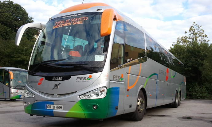 Un autocar de una de las empresas que formaban parte del cártel.