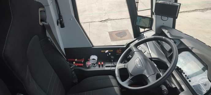 La empresa Autocares Abalo recibe dos autobuses de la compañía Otokar