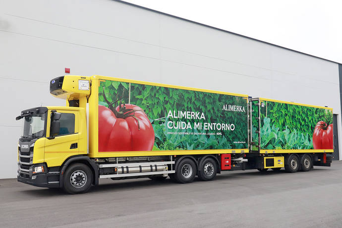 El nuevo megacamión de Alimerka.