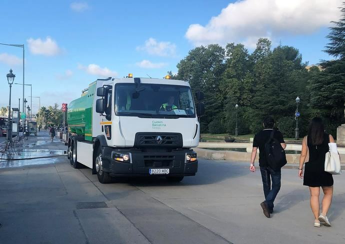 Renault Trucks despliega su gama más sostenible en Barcelona